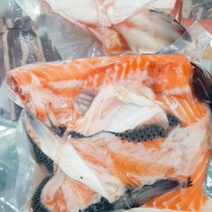 Đầu lườn cá hồi nguyên bộ (1.8-2kg)